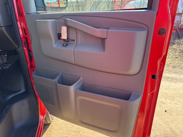 2026 GMC Savana 3500 Work Van