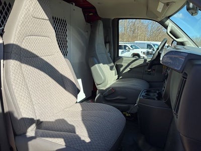 2026 GMC Savana 3500 Work Van