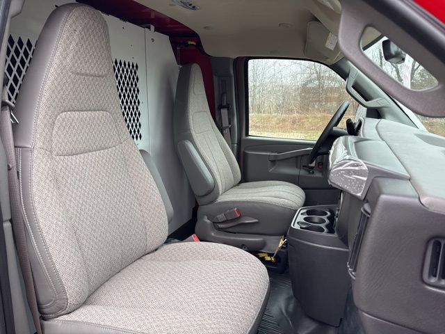 2026 GMC Savana 3500 Work Van