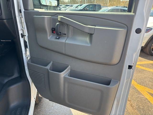 2016 GMC Savana 3500 Work Van
