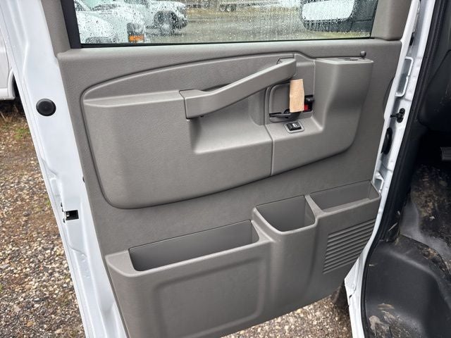 2026 GMC Savana 3500 Work Van