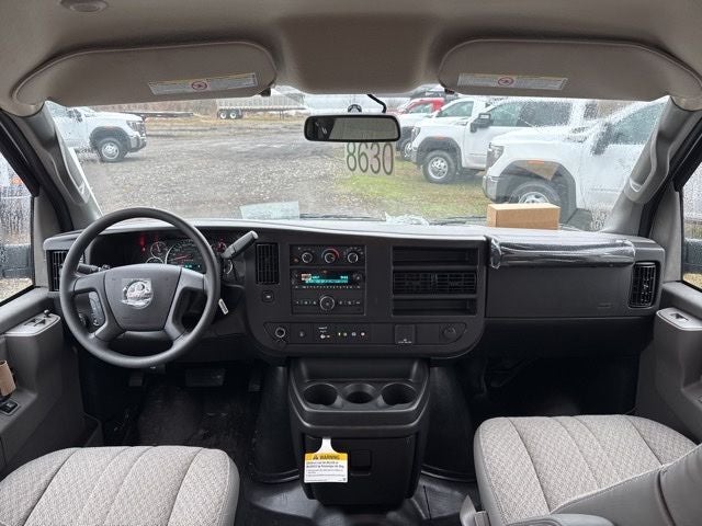 2026 GMC Savana 3500 Work Van