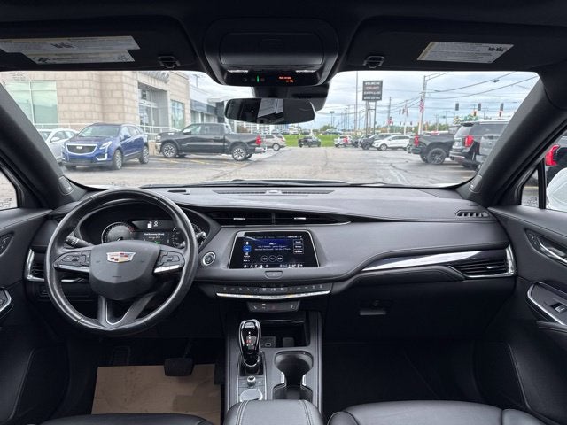 2023 Cadillac XT4 Luxury