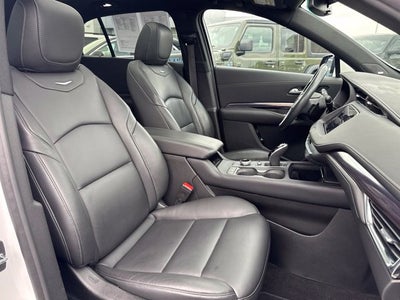 2023 Cadillac XT4 Luxury