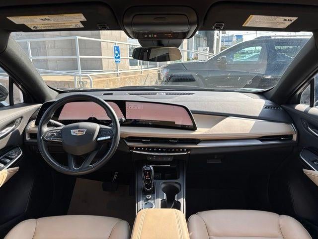 2024 Cadillac XT4 Luxury