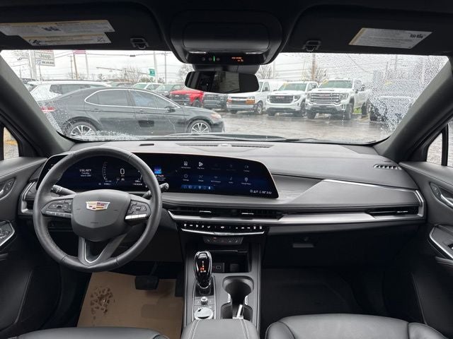 2025 Cadillac XT4 Premium Luxury