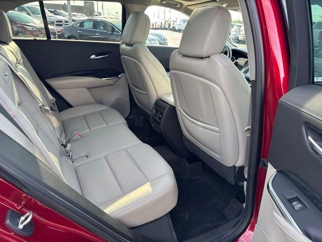 2023 Cadillac XT4 Premium Luxury