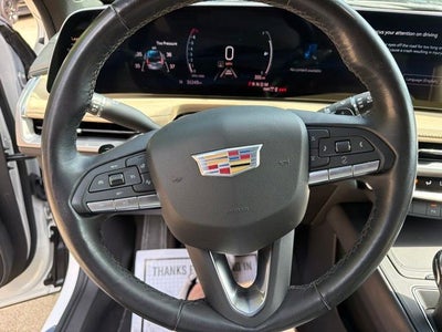 2024 Cadillac XT4 Premium Luxury