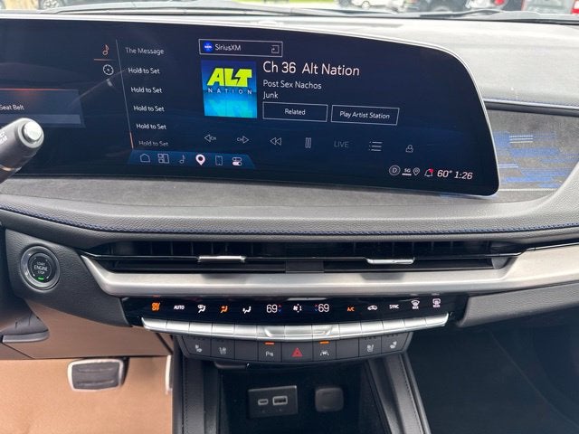 2024 Cadillac XT4 Sport