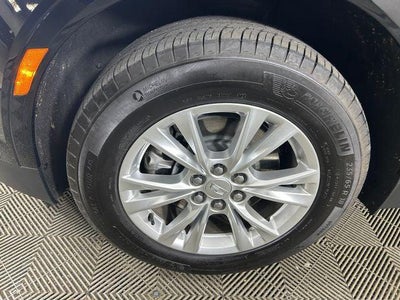 2025 Cadillac XT5 Luxury