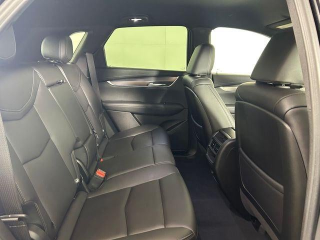 2025 Cadillac XT5 Luxury