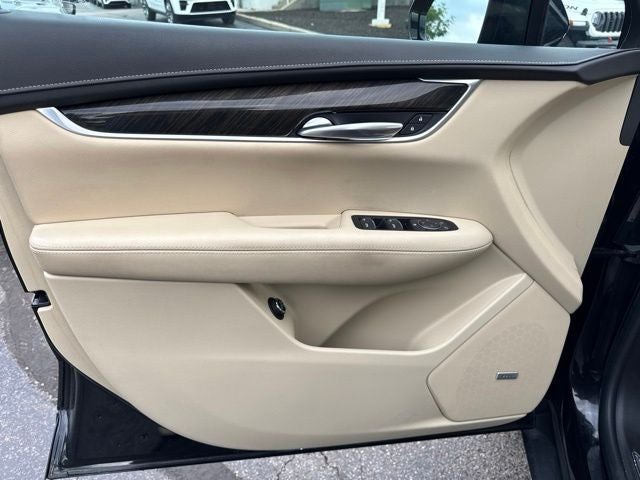 2018 Cadillac XT5 Base