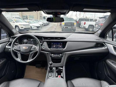 2025 Cadillac XT5 Premium Luxury