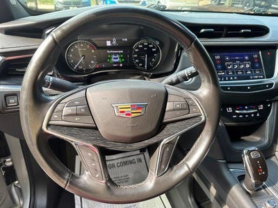 2020 Cadillac XT5 Premium Luxury