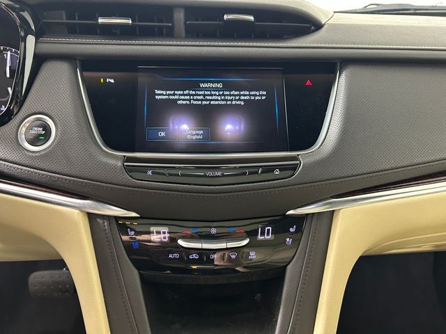 2018 Cadillac XT5 Premium Luxury