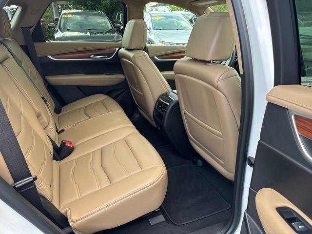 2017 Cadillac XT5 Platinum