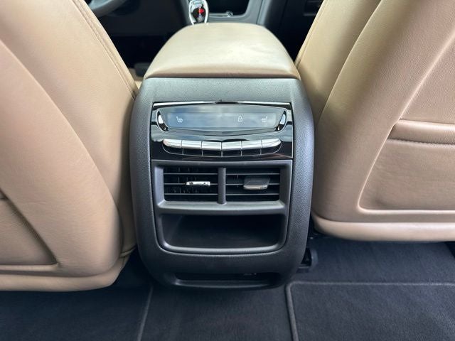 2017 Cadillac XT5 Platinum