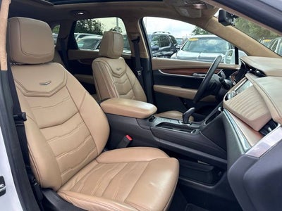 2017 Cadillac XT5 Platinum
