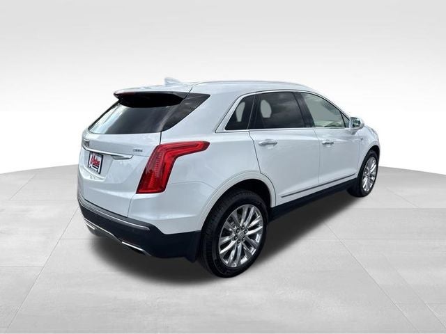 2017 Cadillac XT5 Platinum
