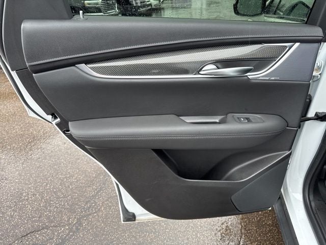 2023 Cadillac XT5 Sport