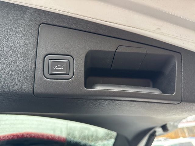 2023 Cadillac XT5 Sport