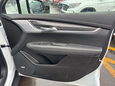 2023 Cadillac XT5 Sport