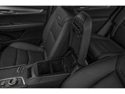 2025 Cadillac XT6 Luxury