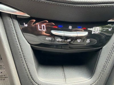2025 Cadillac XT6 Luxury