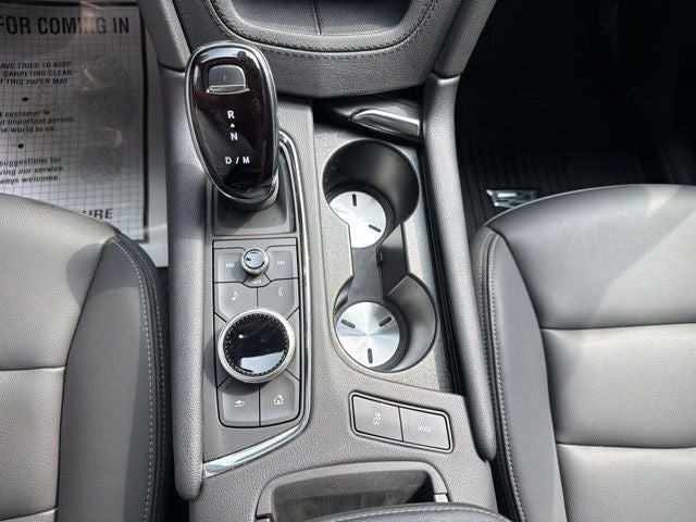 2025 Cadillac XT6 Luxury
