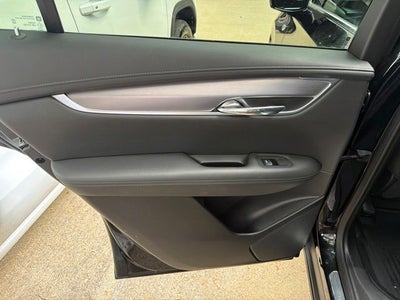 2025 Cadillac XT6 Luxury