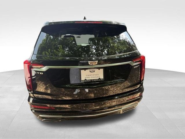 2025 Cadillac XT6 Luxury