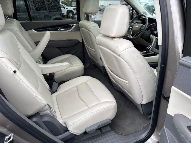 2023 Cadillac XT6 Premium Luxury
