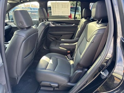 2024 Cadillac XT6 Premium Luxury