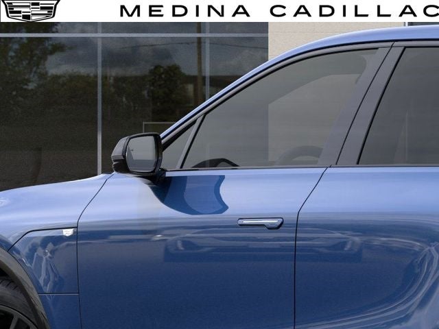 2025 Cadillac LYRIQ Sport