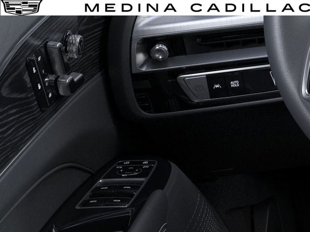 2025 Cadillac LYRIQ Sport