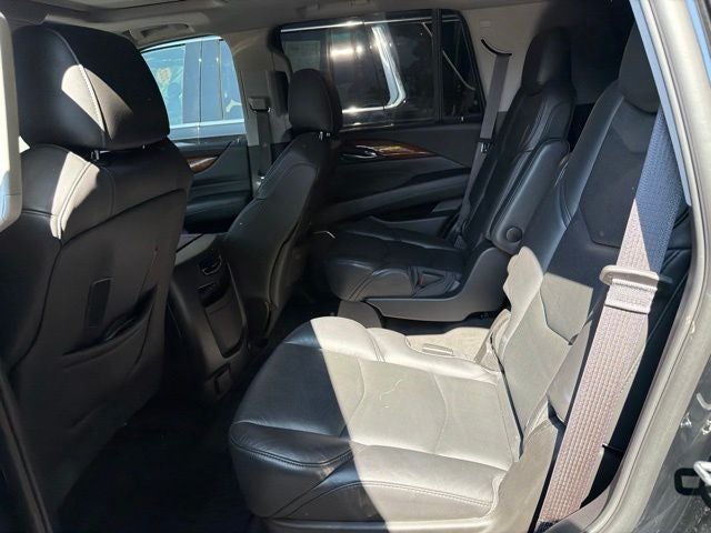 2017 Cadillac Escalade Luxury