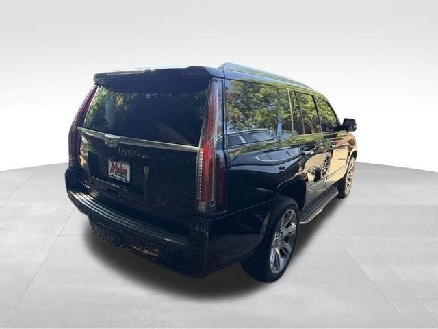 2017 Cadillac Escalade Luxury