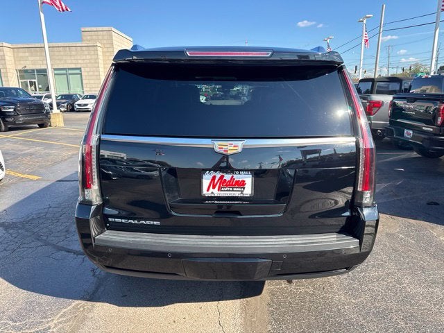 2019 Cadillac Escalade Luxury