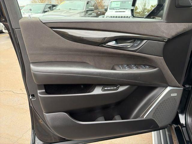 2016 Cadillac Escalade Platinum Edition