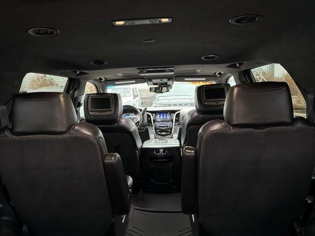 2016 Cadillac Escalade Platinum Edition