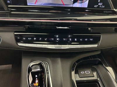 2024 Cadillac Escalade Sport