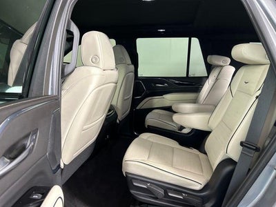 2024 Cadillac Escalade Sport