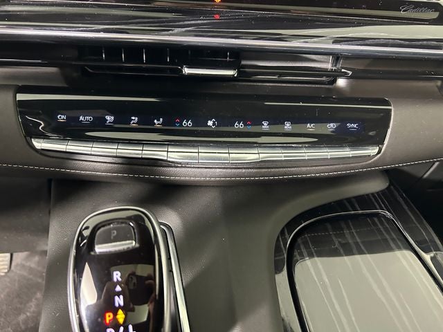 2022 Cadillac Escalade Sport