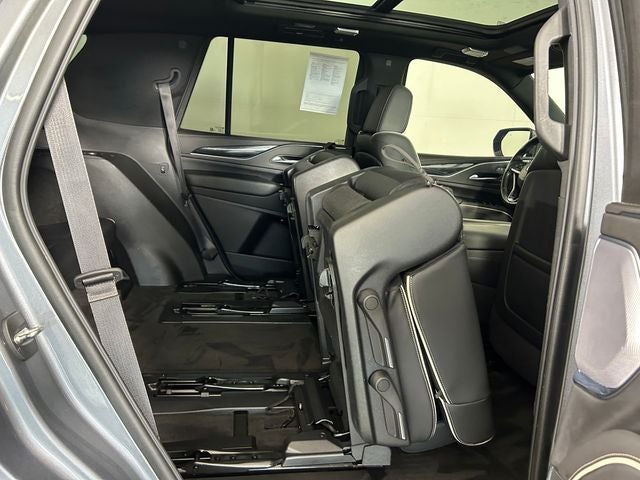 2022 Cadillac Escalade Sport