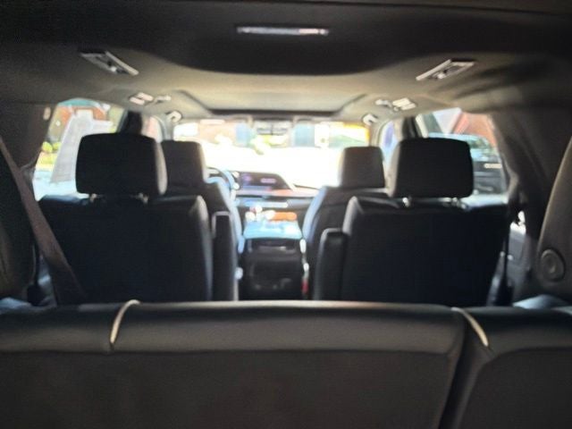 2023 Cadillac Escalade ESV Premium