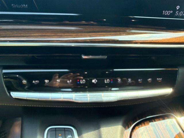 2023 Cadillac Escalade ESV Premium