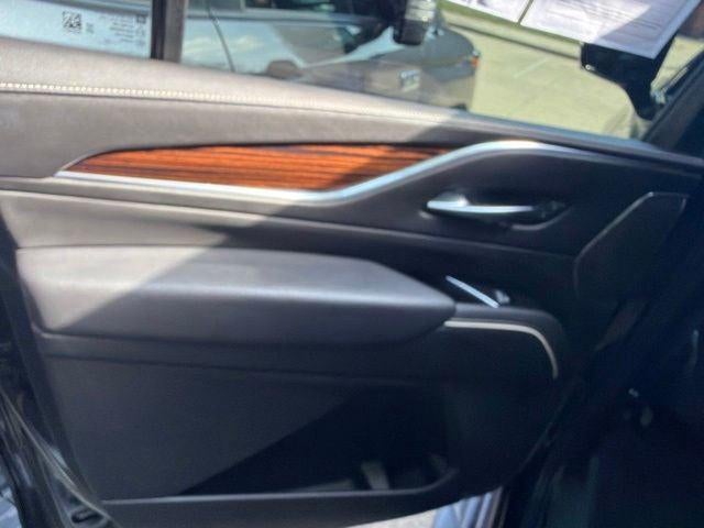 2023 Cadillac Escalade ESV Premium