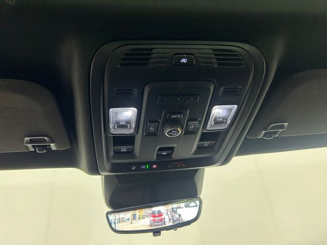 2022 Cadillac Escalade ESV Premium