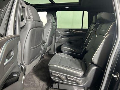 2022 Cadillac Escalade ESV Premium