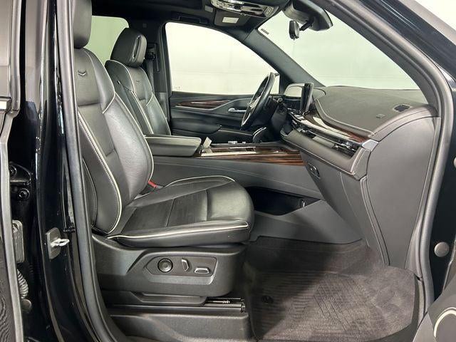 2022 Cadillac Escalade ESV Premium